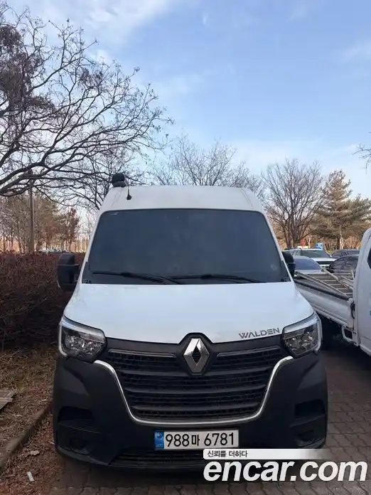 Renault Master 2022 2.3 Механическая в Москве № 227225, фото 2
