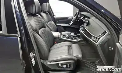 BMW X7 2021 3.0 Автомат в Москве № 228449, миниатюра 9