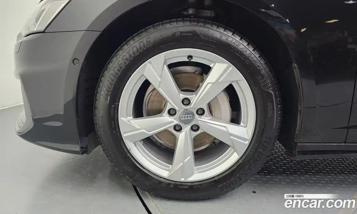 Audi A6 2021 2.0 Автомат в Москве № 229952, фото 8