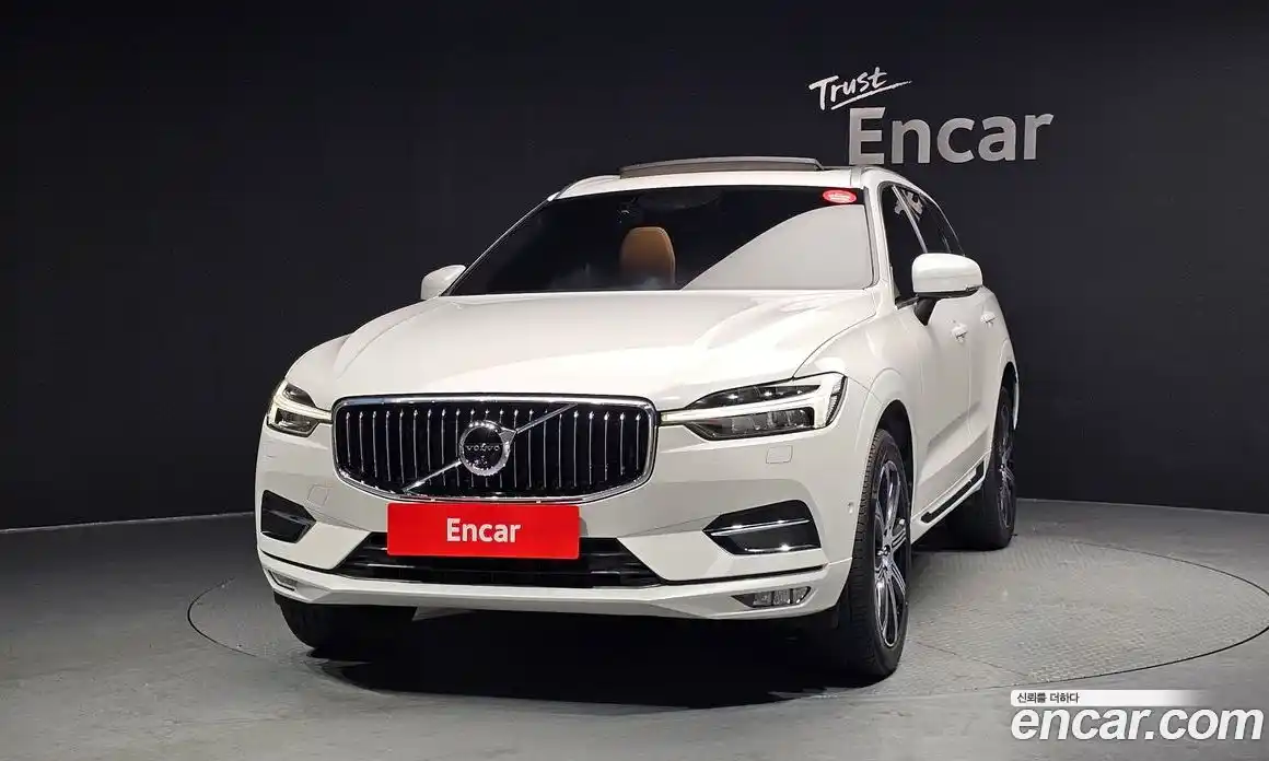 Volvo XC60 2021 2.0 Автомат в Москве № 230385, фото 13