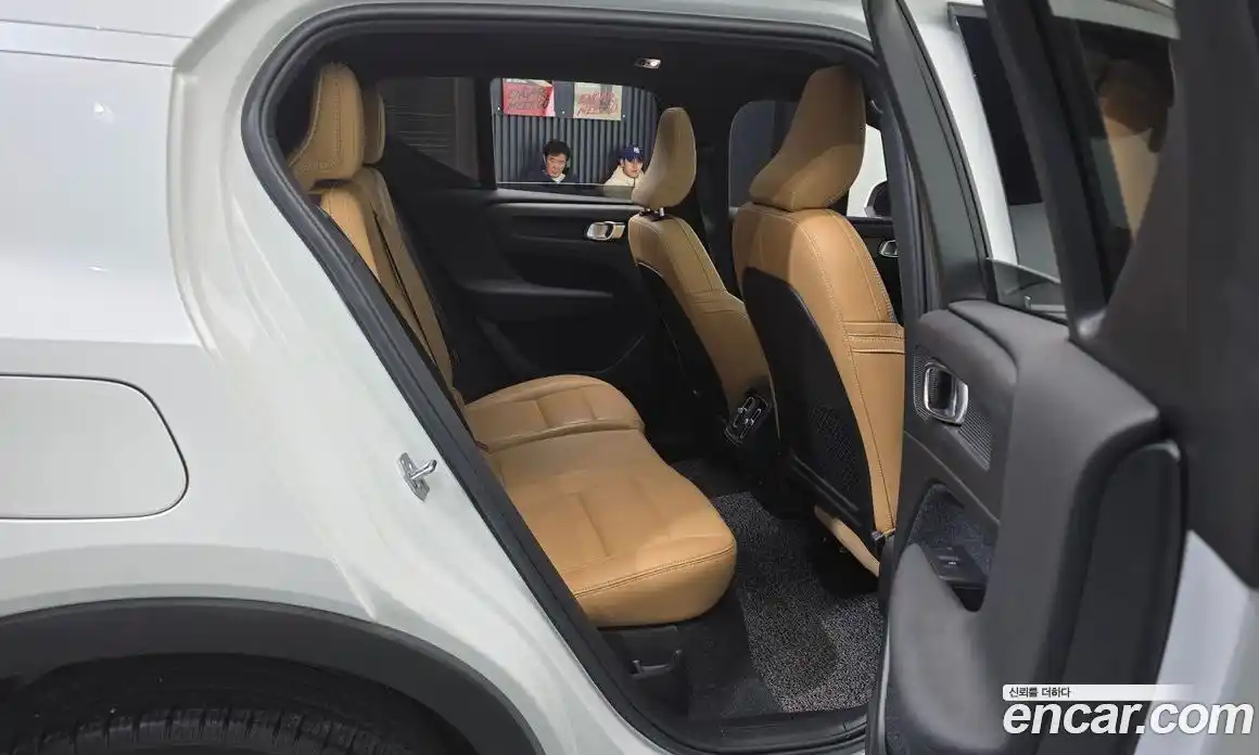 Volvo XC40 2021 2.0 Автомат в Москве № 230597, фото 9