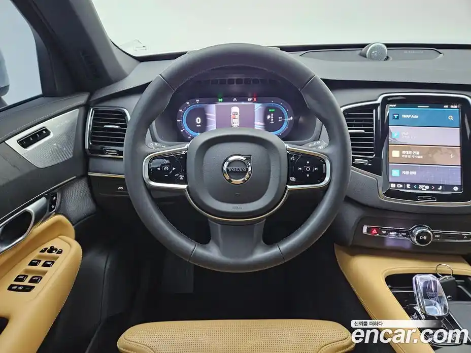 Volvo XC90 2024 2.0 Автомат в Москве № 230849, фото 12