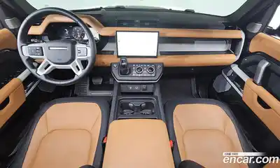 Land Rover Defender 2024 3.0 Автомат в Москве № 231223, миниатюра 8