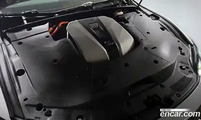 Lexus LS 2018 3.5 Автомат в Москве № 232059, миниатюра 11