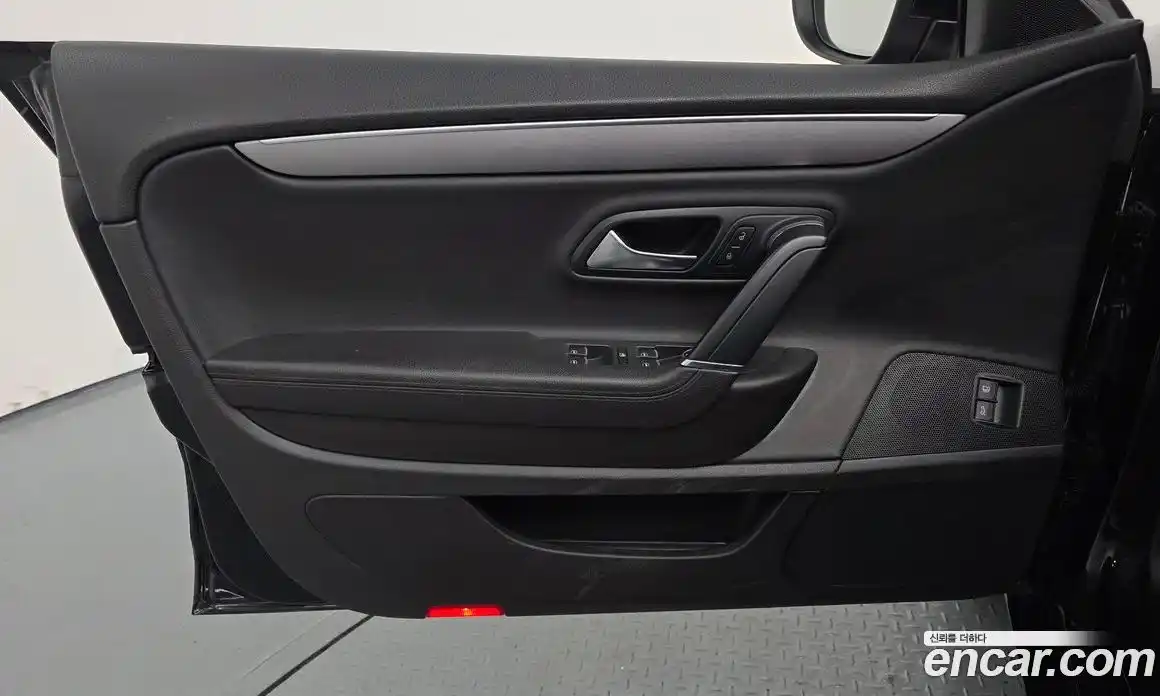 Volkswagen CC 2013 2.0 Автомат в Москве № 232171, фото 17