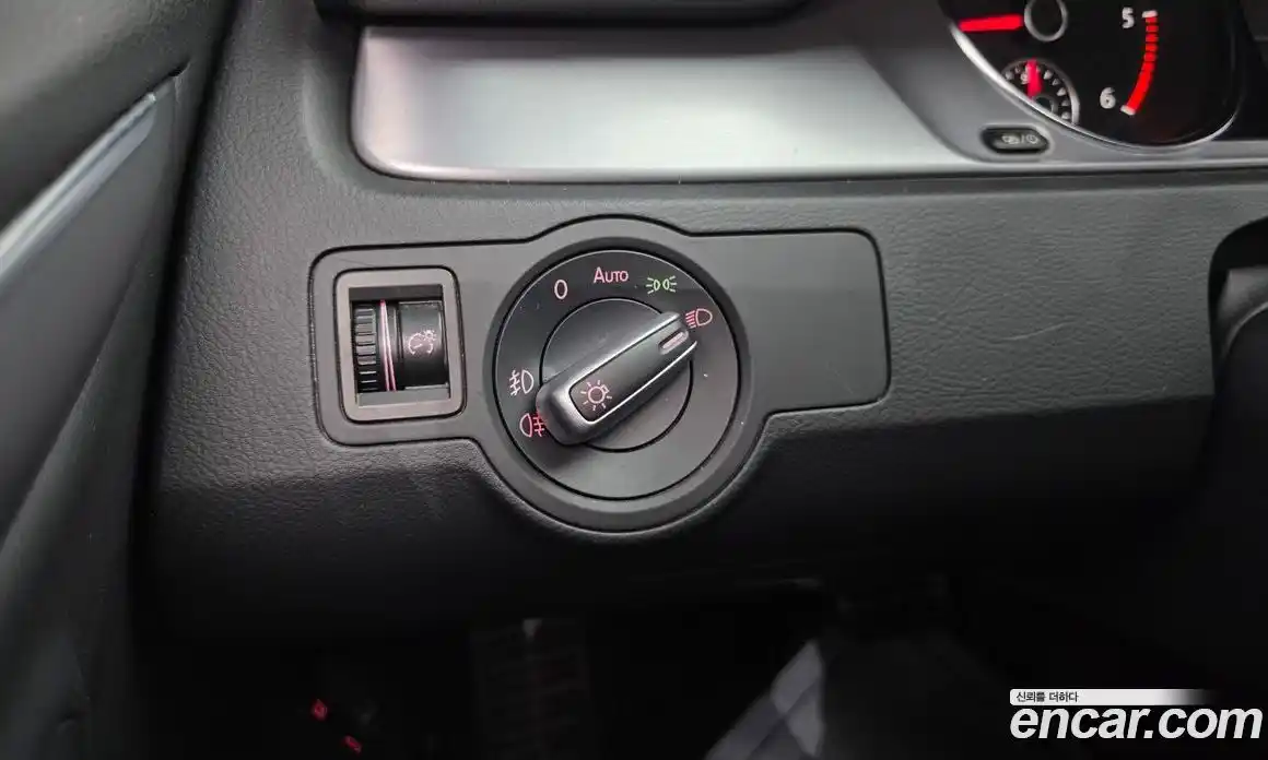 Volkswagen CC 2013 2.0 Автомат в Москве № 232171, фото 18