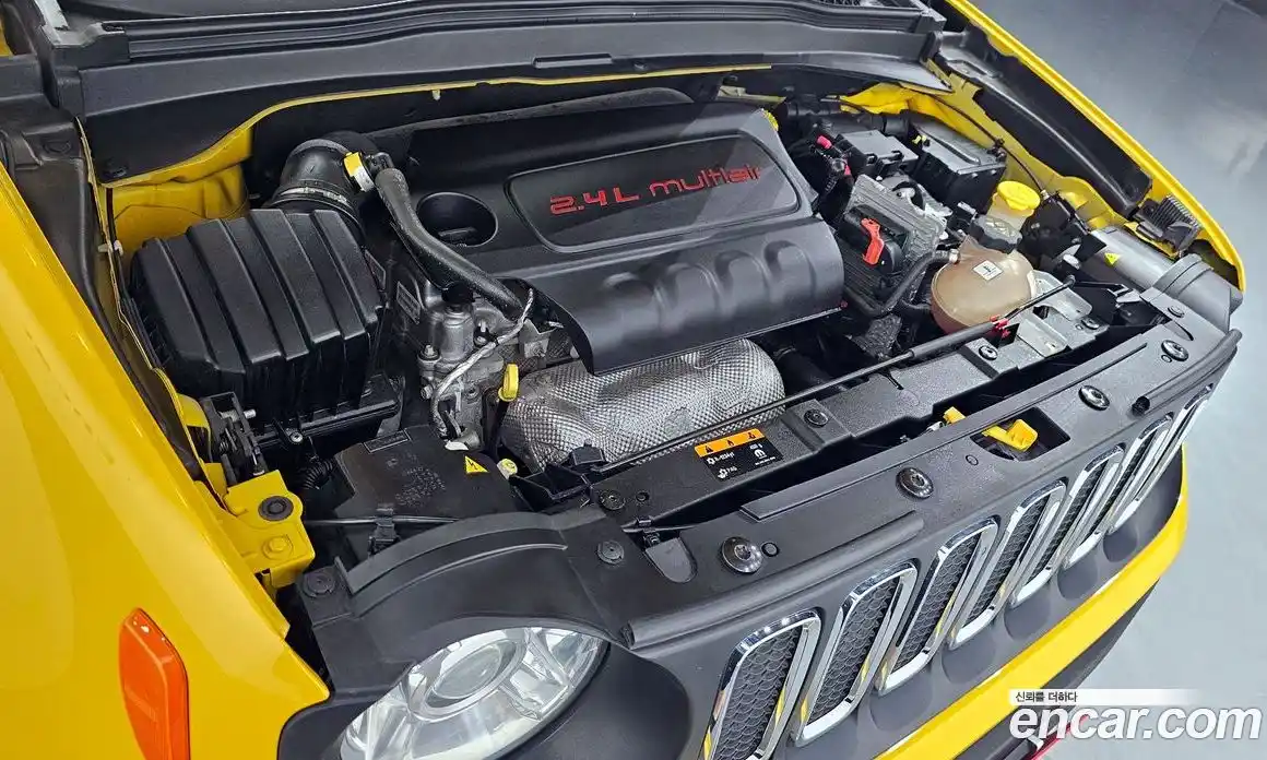 Jeep Renegade 2017 2.4 Автомат в Москве № 232294, фото 19