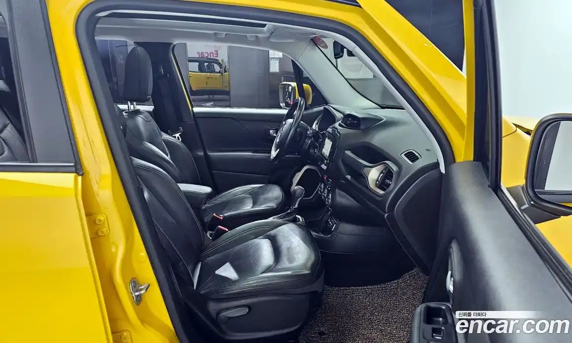 Jeep Renegade 2017 2.4 Автомат в Москве № 232294, фото 20