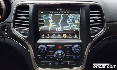 Jeep Cherokee 2014 3.0 Автомат в Москве № 232717, миниатюра 11