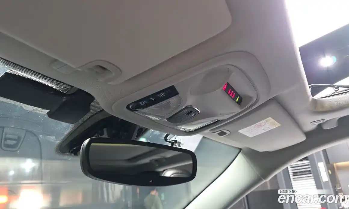 Jeep Cherokee 2019 2.4 Автомат в Москве № 232735, фото 3