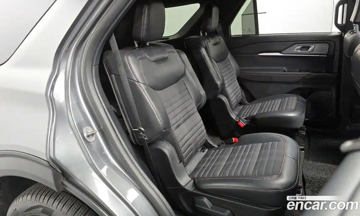 Ford Explorer 2025 2.3 Автомат в Москве № 233076, фото 1