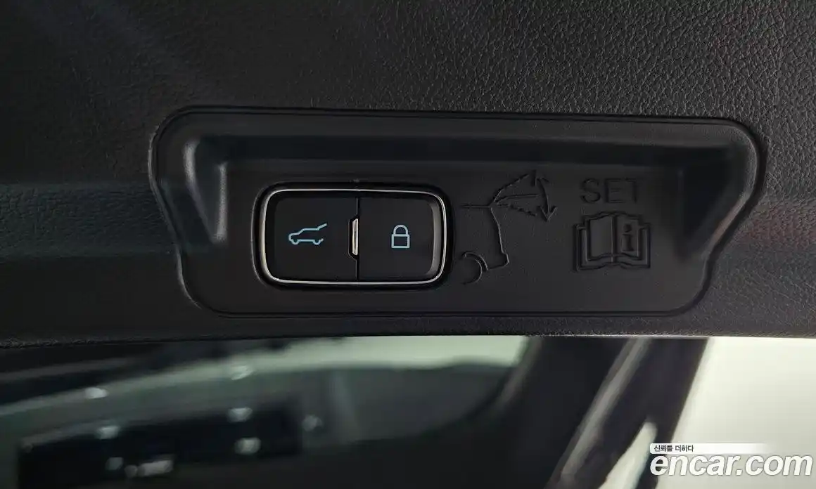 Ford Explorer 2025 2.3 Автомат в Москве № 233076, фото 15