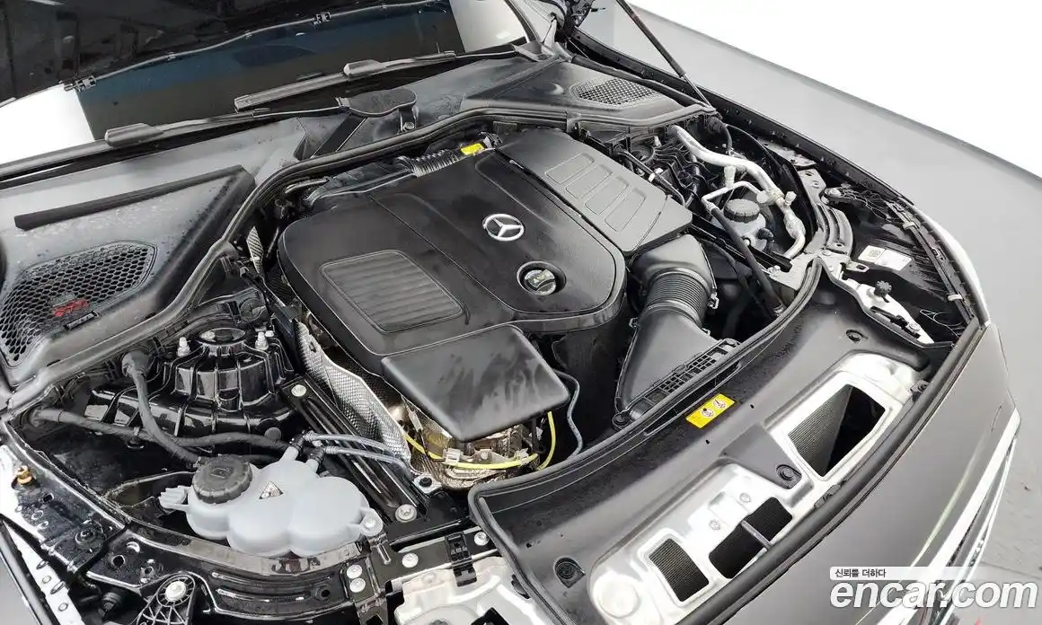 Mercedes-Benz E-Class 2025 2.0 Автомат в Москве № 237987, фото 6