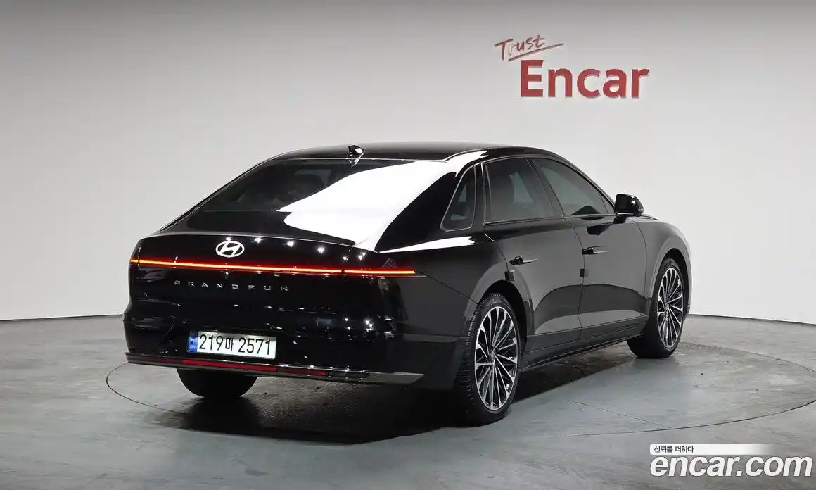 Hyundai Grandeur 2024 2.5 Автомат в Москве № 243461, фото 10