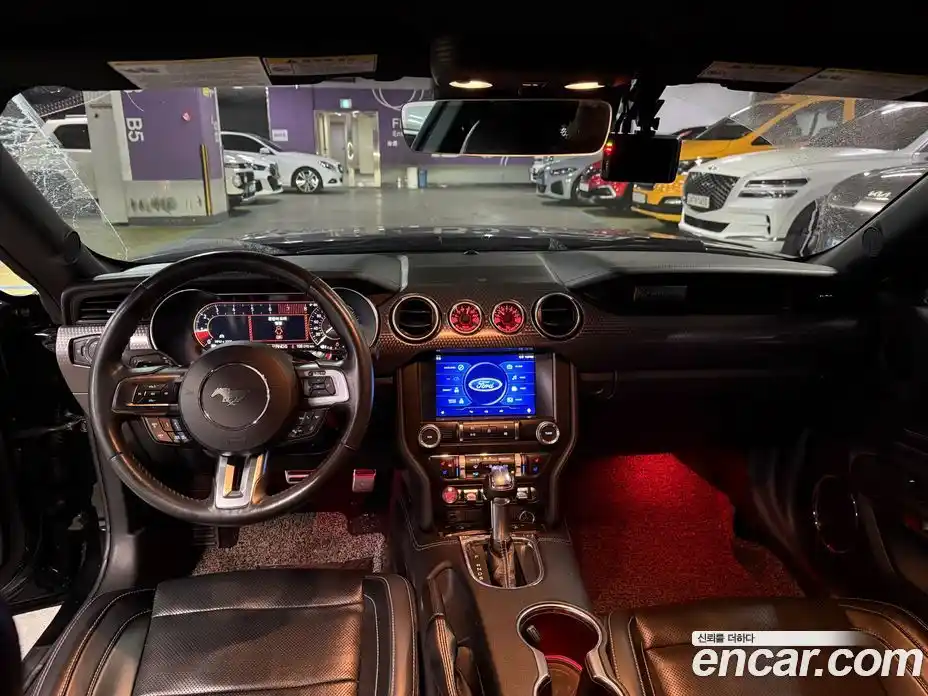 Ford Mustang 2019 2.3 Автомат в Москве № 245656, фото 7