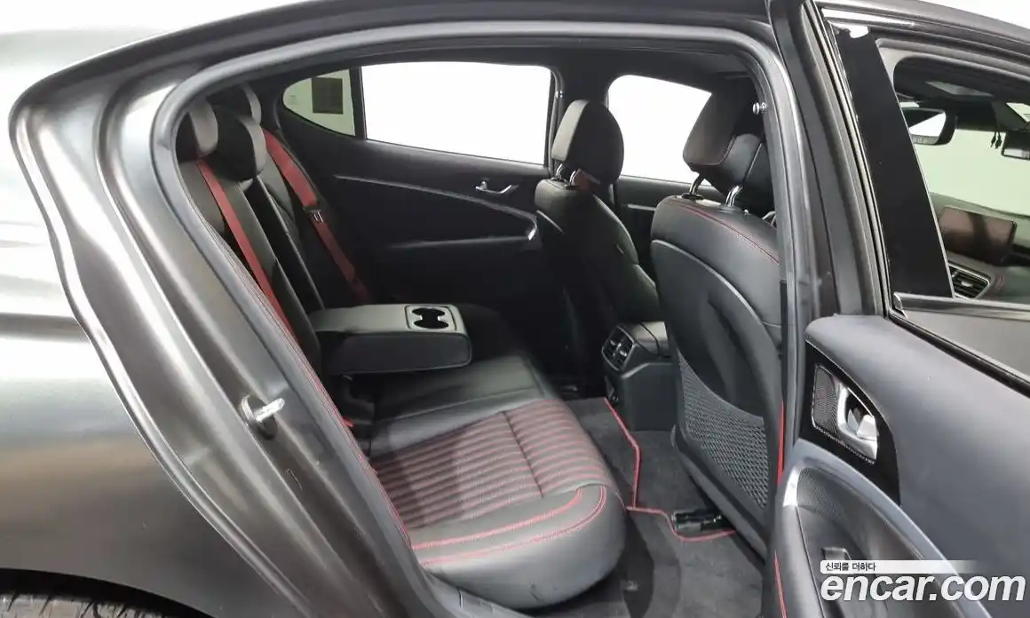 Genesis G70 2022 2.0 Автомат в Москве № 24771, фото 20