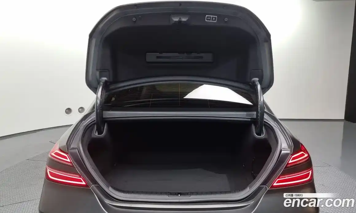 Genesis G70 2022 2.0 Автомат в Москве № 24771, фото 6