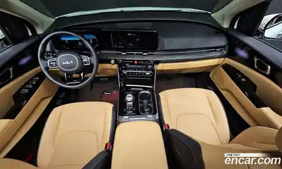 Kia Canival 2023 3.5 Автомат в Москве № 248271, миниатюра 4