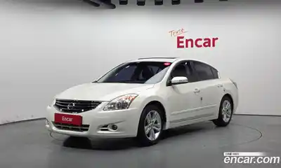Nissan Altima, 2011