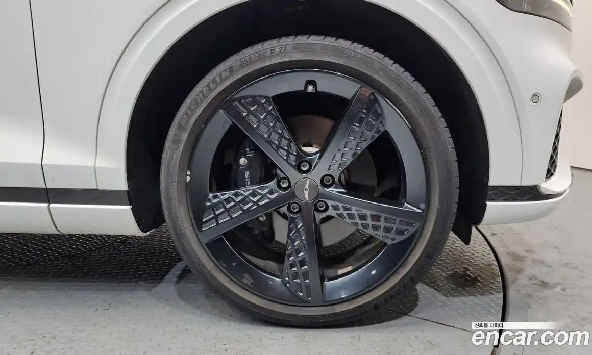 Genesis GV70 2022 2.5 Автомат в Москве № 26504, фото 20