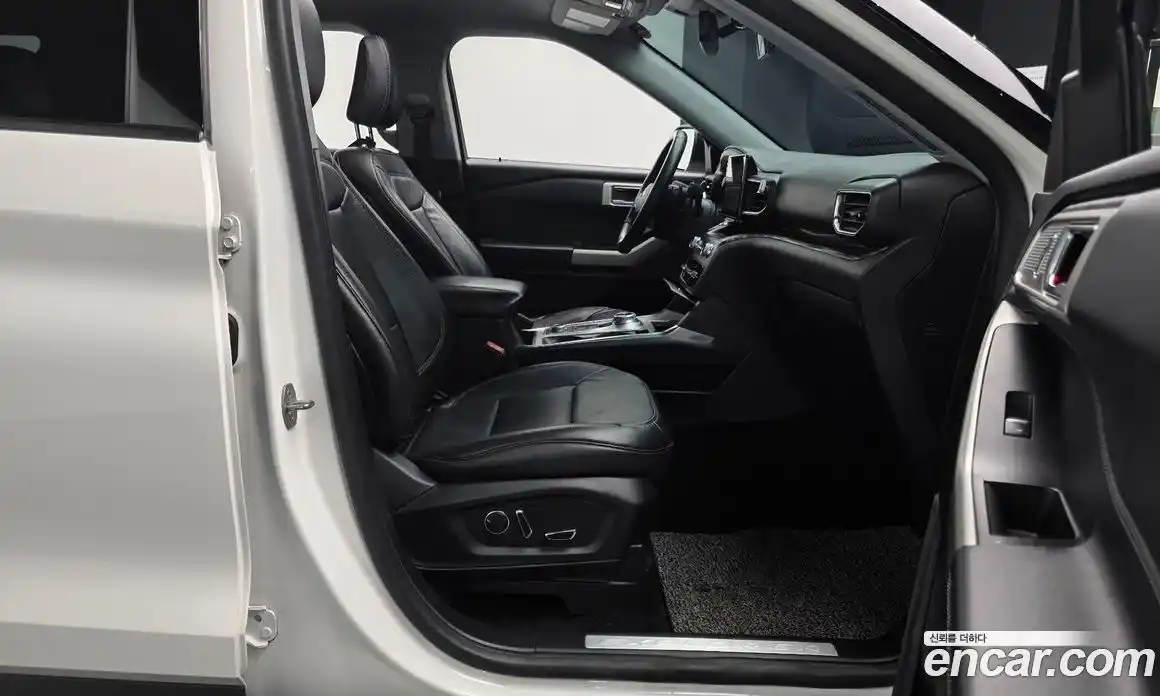 Ford Explorer 2020 2.3 Автомат в Москве № 267453, фото 16