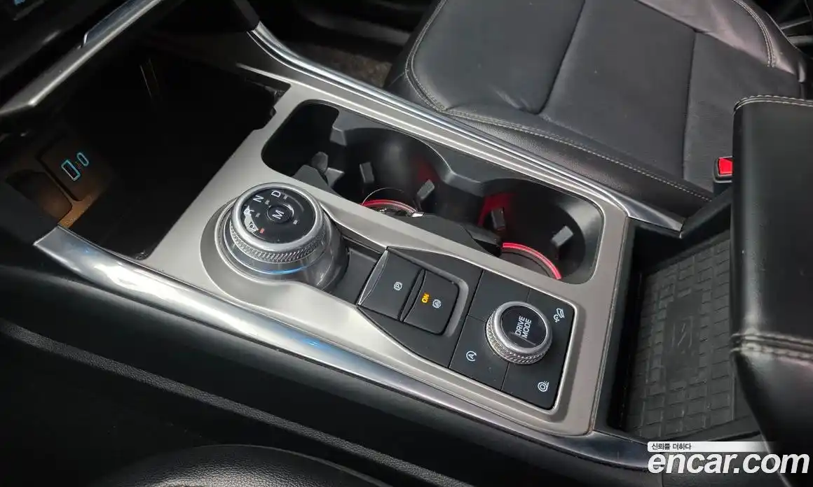 Ford Explorer 2020 2.3 Автомат в Москве № 267453, фото 17