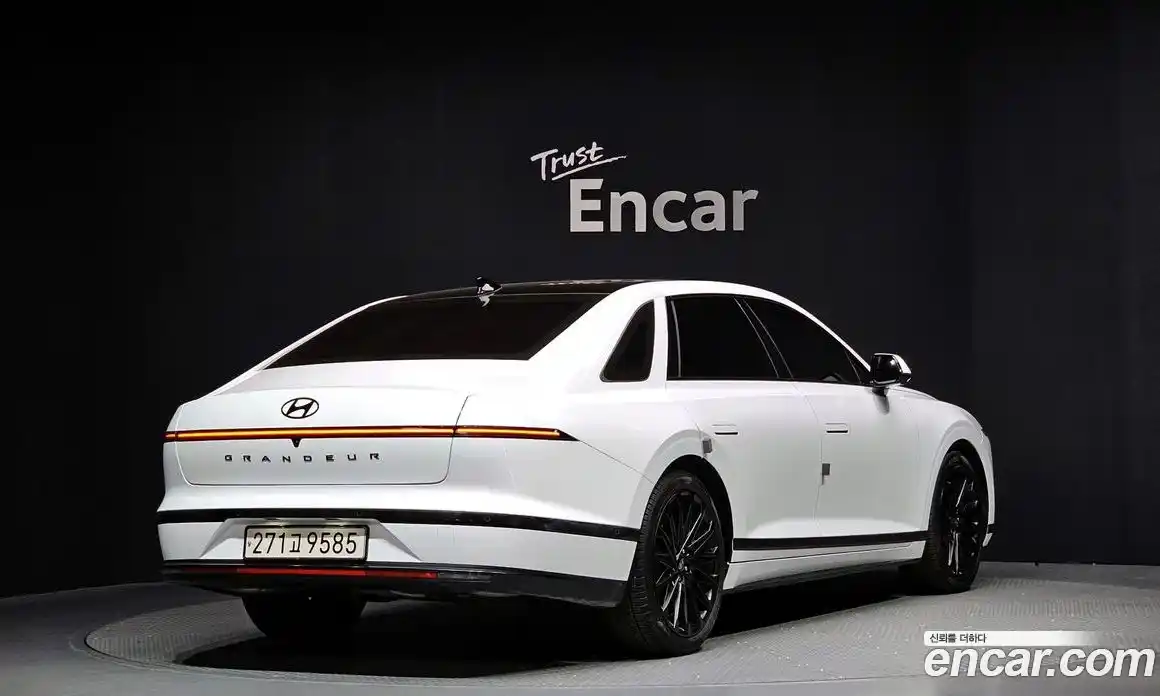 Hyundai Grandeur 2024 1.6 Автомат в Москве № 267655, фото 15