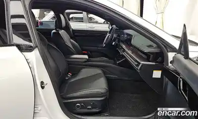 Hyundai Grandeur 2024 1.6 Автомат в Москве № 267655, миниатюра 4