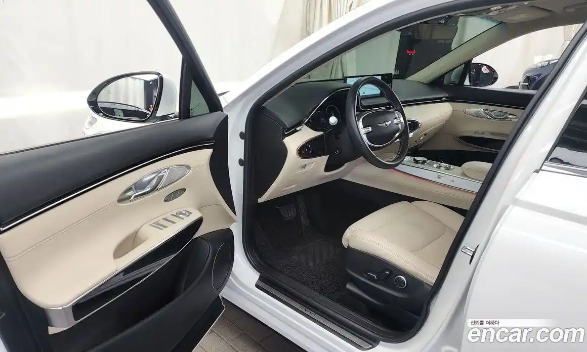 Genesis GV70 2023 2.5 Автомат в Москве № 27431, фото 20