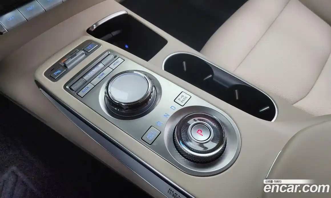 Genesis GV70 2023 2.5 Автомат в Москве № 27431, фото 10