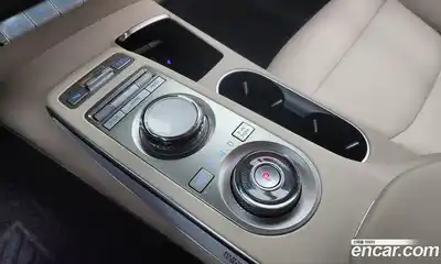 Genesis GV70 2023 2.5 Автомат в Москве № 27431, миниатюра 10