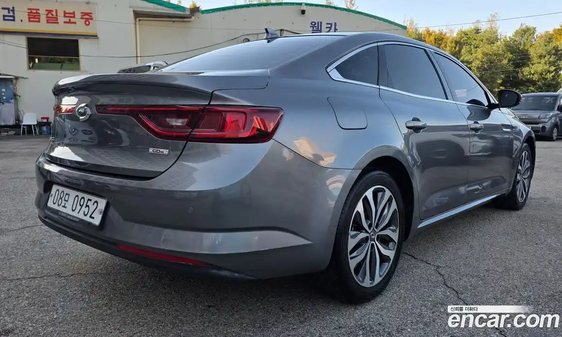 Renault SM6 2016 2.0 Автомат в Москве № 277284, фото 5