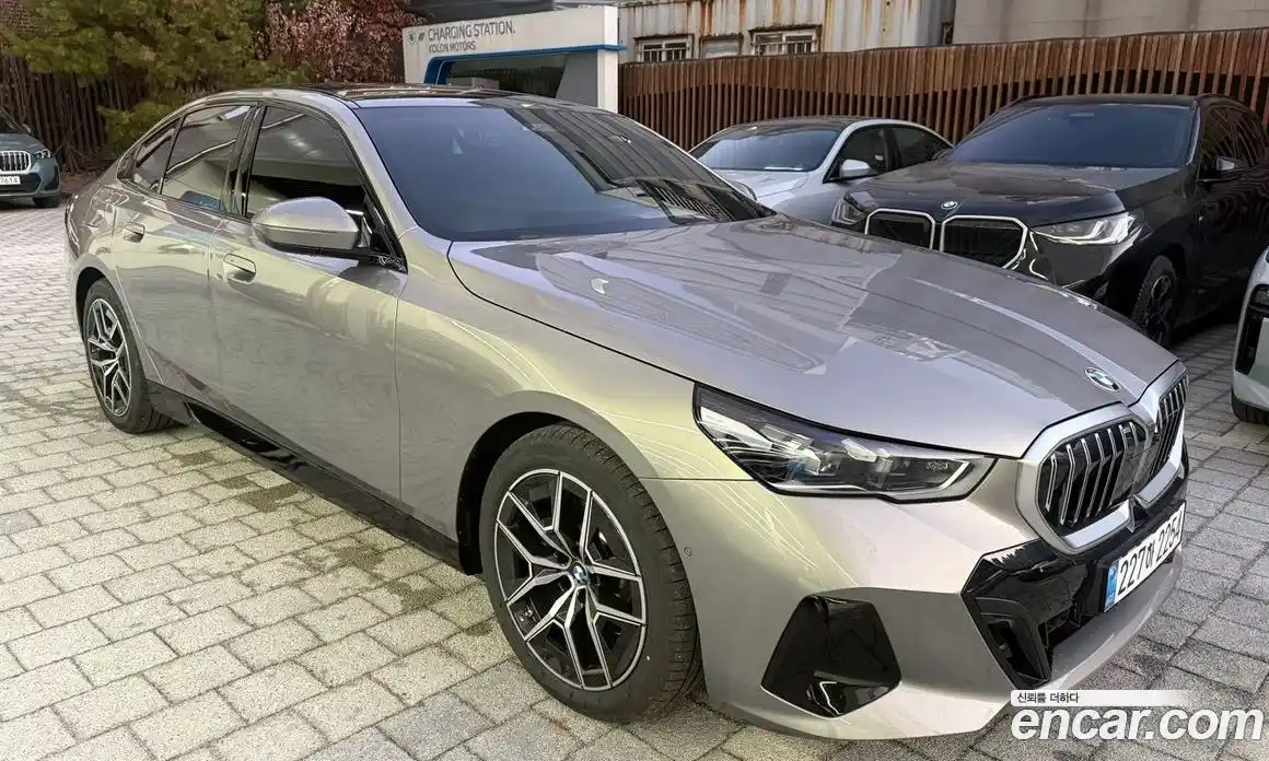 BMW 5-Series 2026 2.0 Автомат в Москве № 278095, фото 3