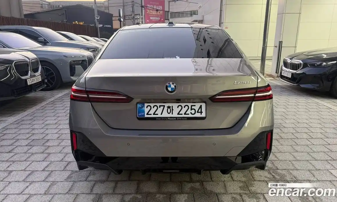 BMW 5-Series 2026 2.0 Автомат в Москве № 278095, фото 8