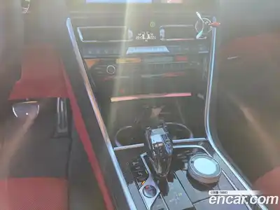 BMW 8-Series 2025 4.4 Автомат в Москве № 278115, миниатюра 8