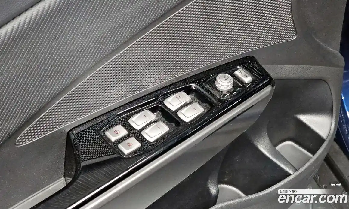 SsangYong TIBOLI 2017 1.6 Автомат в Москве № 28140, фото 8