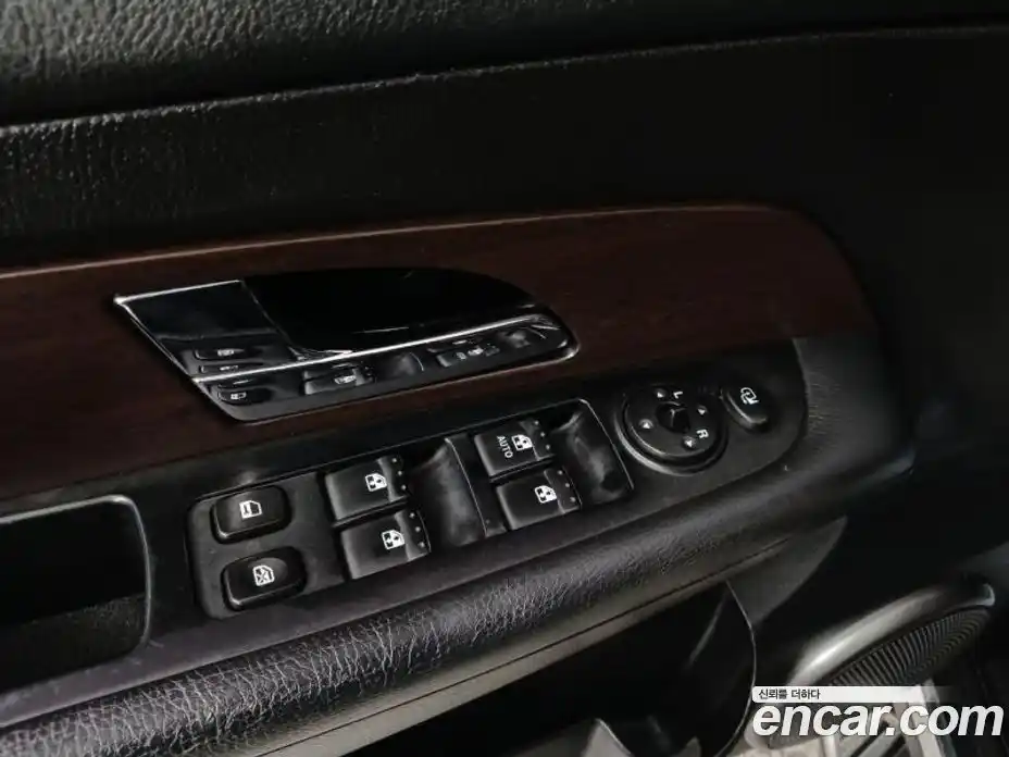 SsangYong Rexton 2013 2.0 Автомат в Москве № 28387, фото 9