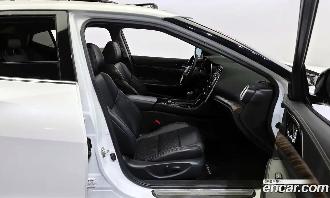 Nissan Maxima 2016 3.5 Автомат в Москве № 285047, фото 6