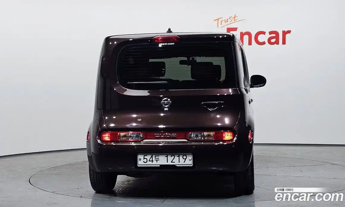 Nissan Cube 2011 1.8 Автомат в Москве № 285051, фото 7