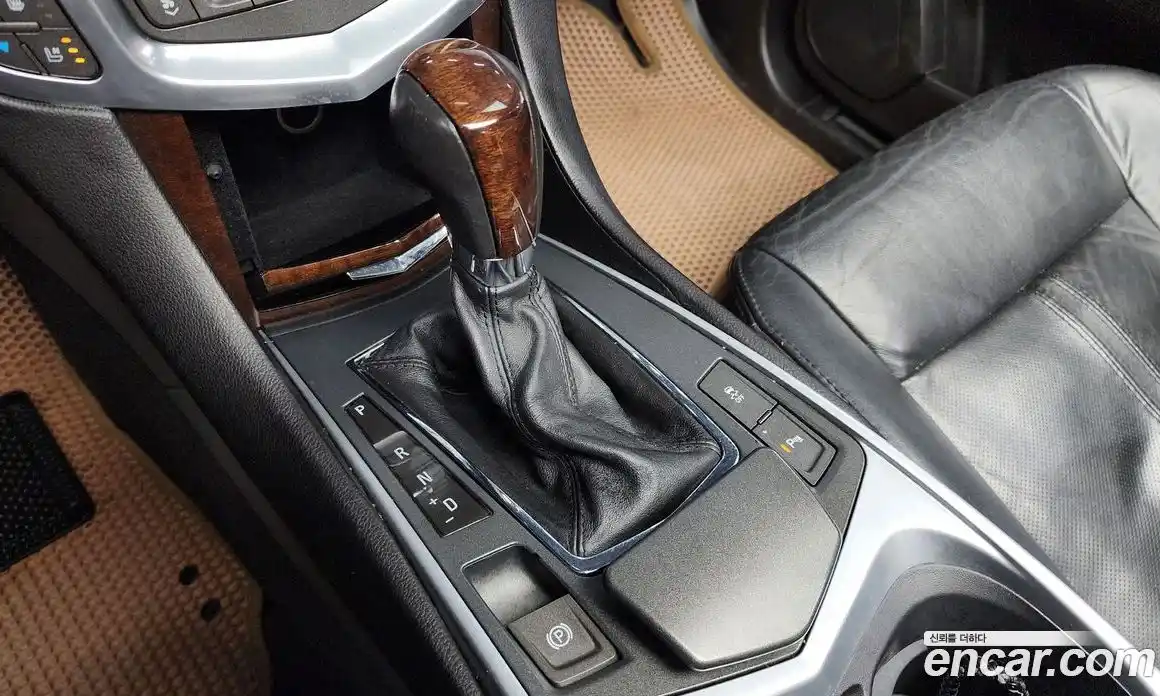 Cadillac SRX 2011 3.0 Автомат в Москве № 285585, фото 7