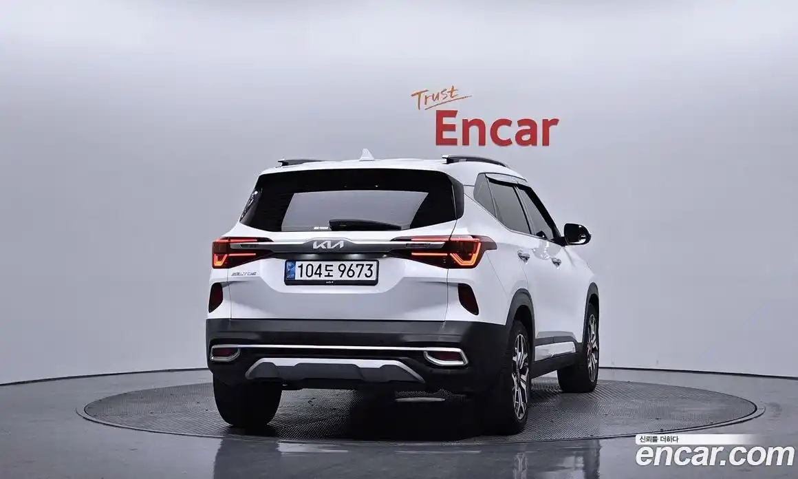 Kia Seltos 2022 1.6 Автомат в Москве № 288142, фото 18