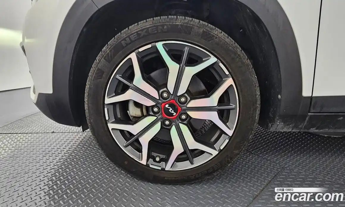 Kia Seltos 2022 1.6 Автомат в Москве № 288142, фото 20