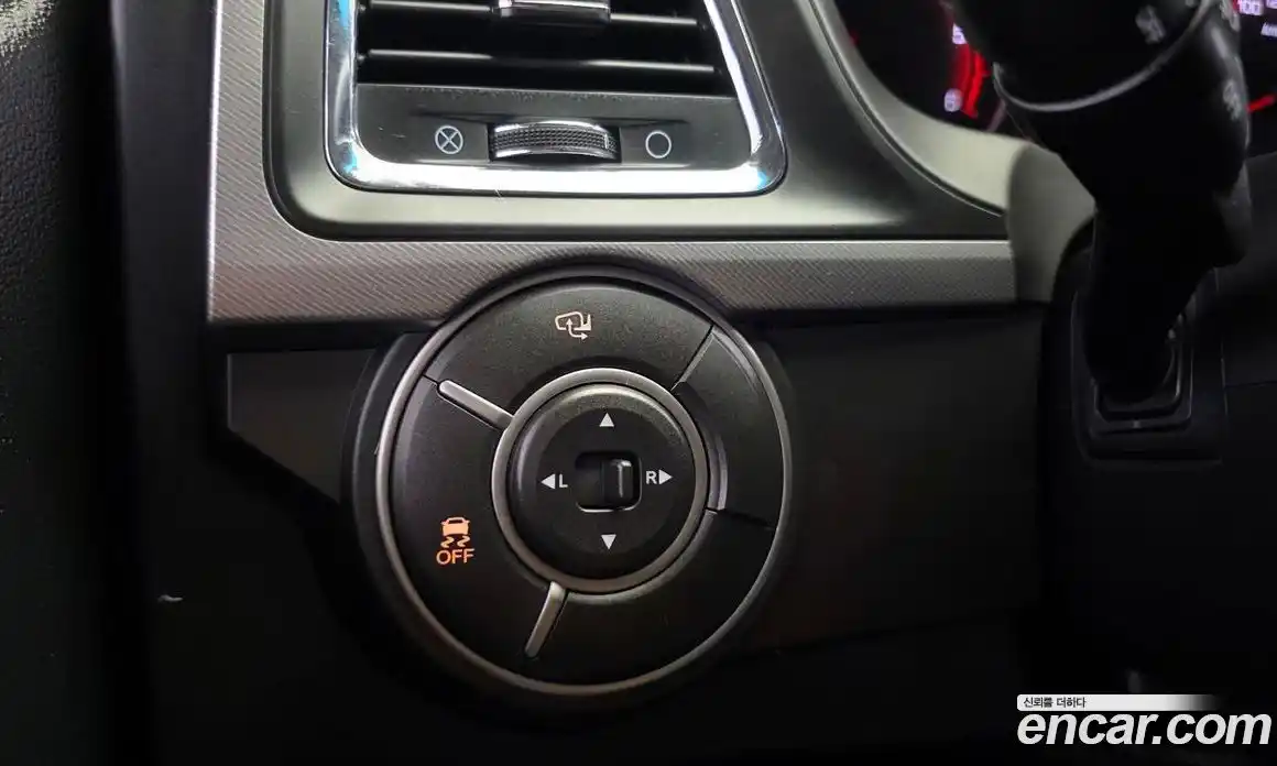 SsangYong Korando 2017 2.2 Автомат в Москве № 29350, фото 15