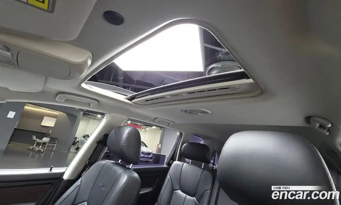 SsangYong Rexton 2015 2.0 Автомат в Москве № 29813, фото 17