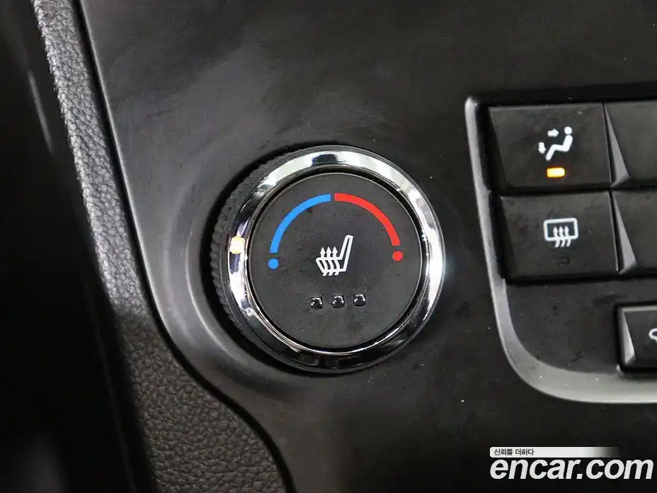 Chevrolet Orlando 2015 2.0 Автомат в Москве № 298424, фото 11