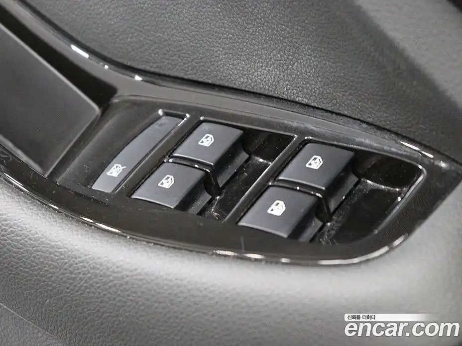 Chevrolet Orlando 2015 2.0 Автомат в Москве № 298424, фото 13