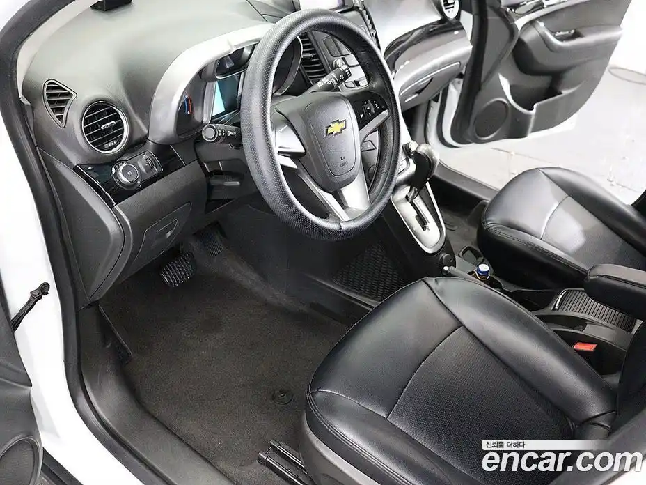 Chevrolet Orlando 2015 2.0 Автомат в Москве № 298424, фото 17