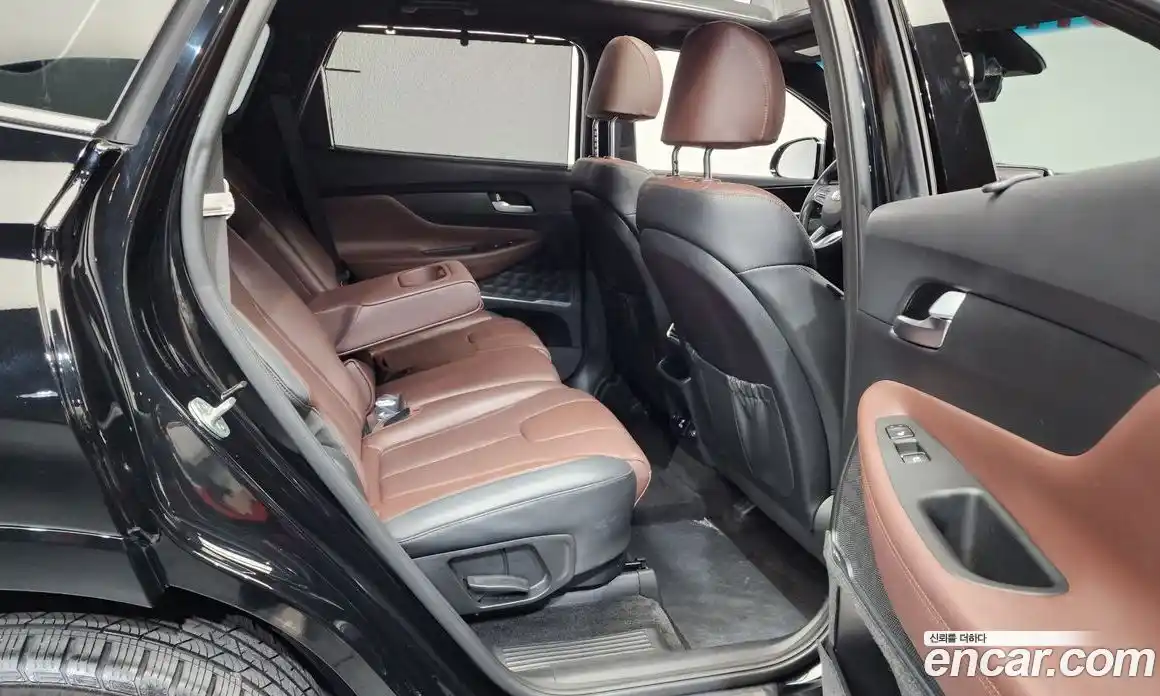 Hyundai Santa Fe 2020 2.0 Автомат в Москве № 303425, фото 14