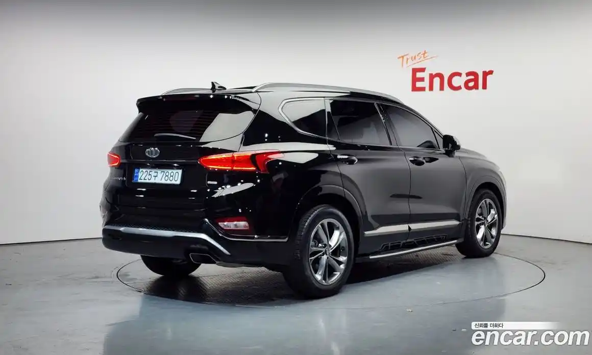 Hyundai Santa Fe 2020 2.0 Автомат в Москве № 303425, фото 15
