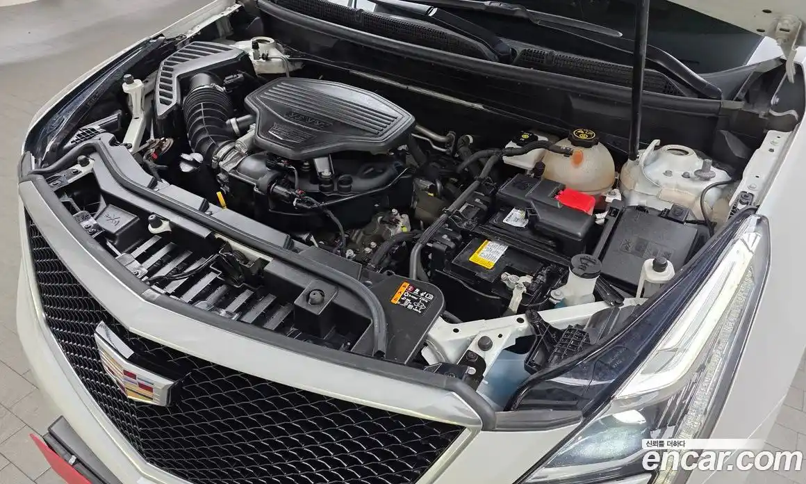 Cadillac XT5 2022 3.6 Автомат в Москве № 306793, фото 15